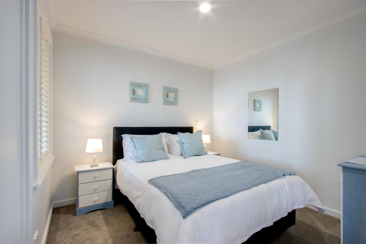 Coastal Crib - Napier Holiday Apartment ภายนอก รูปภาพ