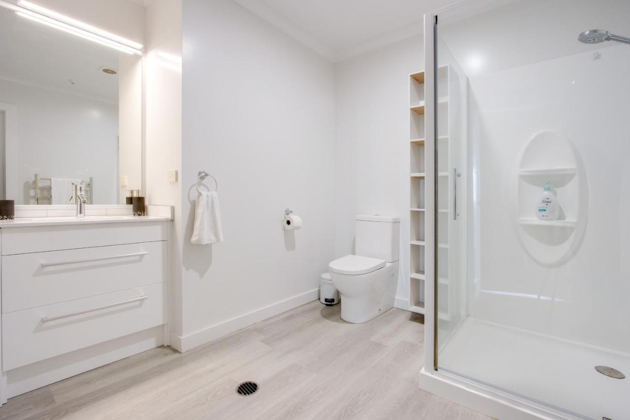 Coastal Crib - Napier Holiday Apartment ภายนอก รูปภาพ